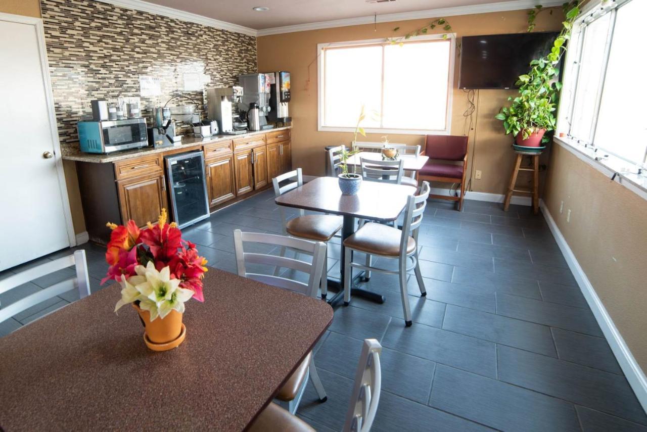 Americas Best Value Inn And Suites Siloam Springs Zewnętrze zdjęcie
